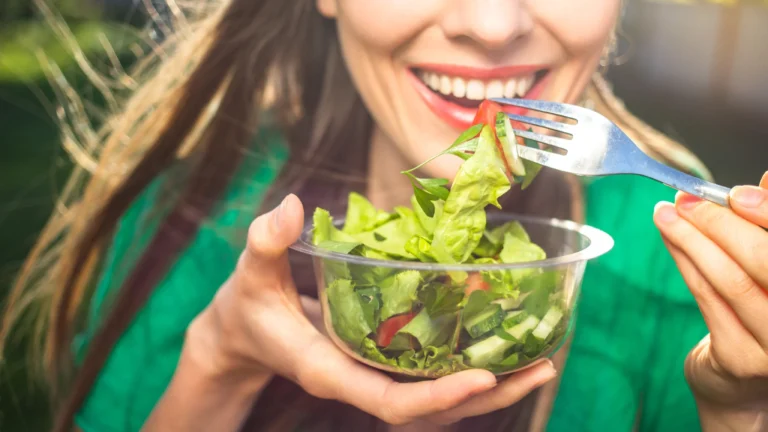 10 Glowing Glow-Up Tips for Achieving Natural Radiance